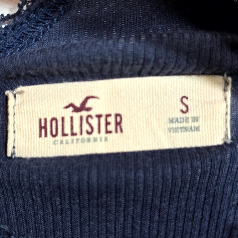 Hollister Camisole Womens Small Navy Blue Lace Trim Ribbed Racerback Tank Top - Picture 7 of 8